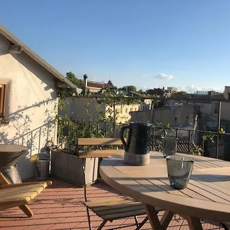 Avec Terrasse Panoramique Au Coeur De * Nîmes