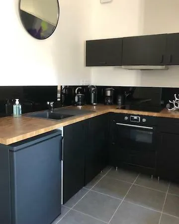 Avec Terrasse Panoramique Au Coeur De * Nîmes